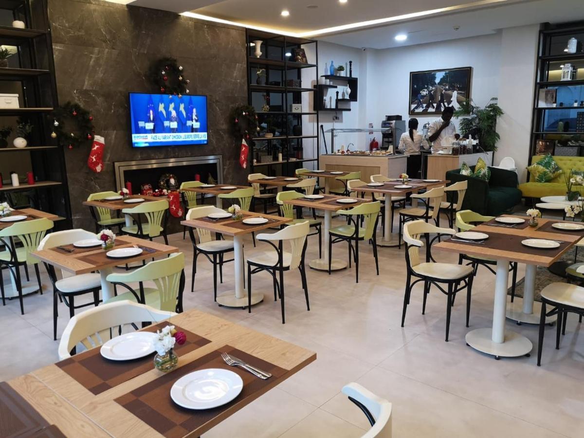 Hotel Mid Town Casablanca