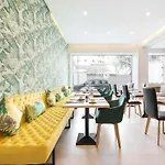 MID TOWN Hotel Casablanca
