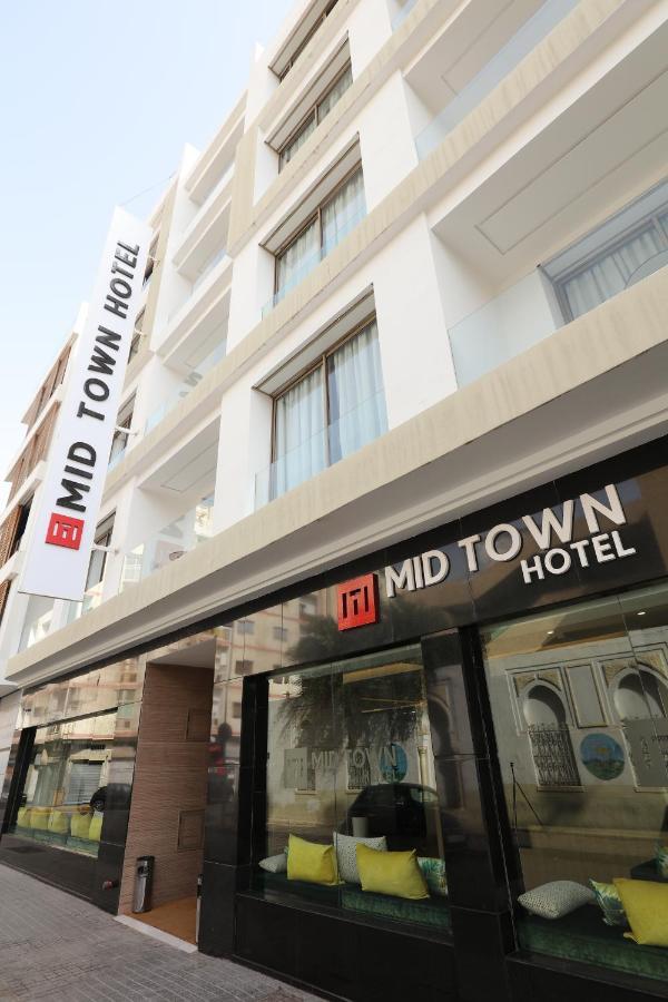 Mid Town Hotel Casa Blanca