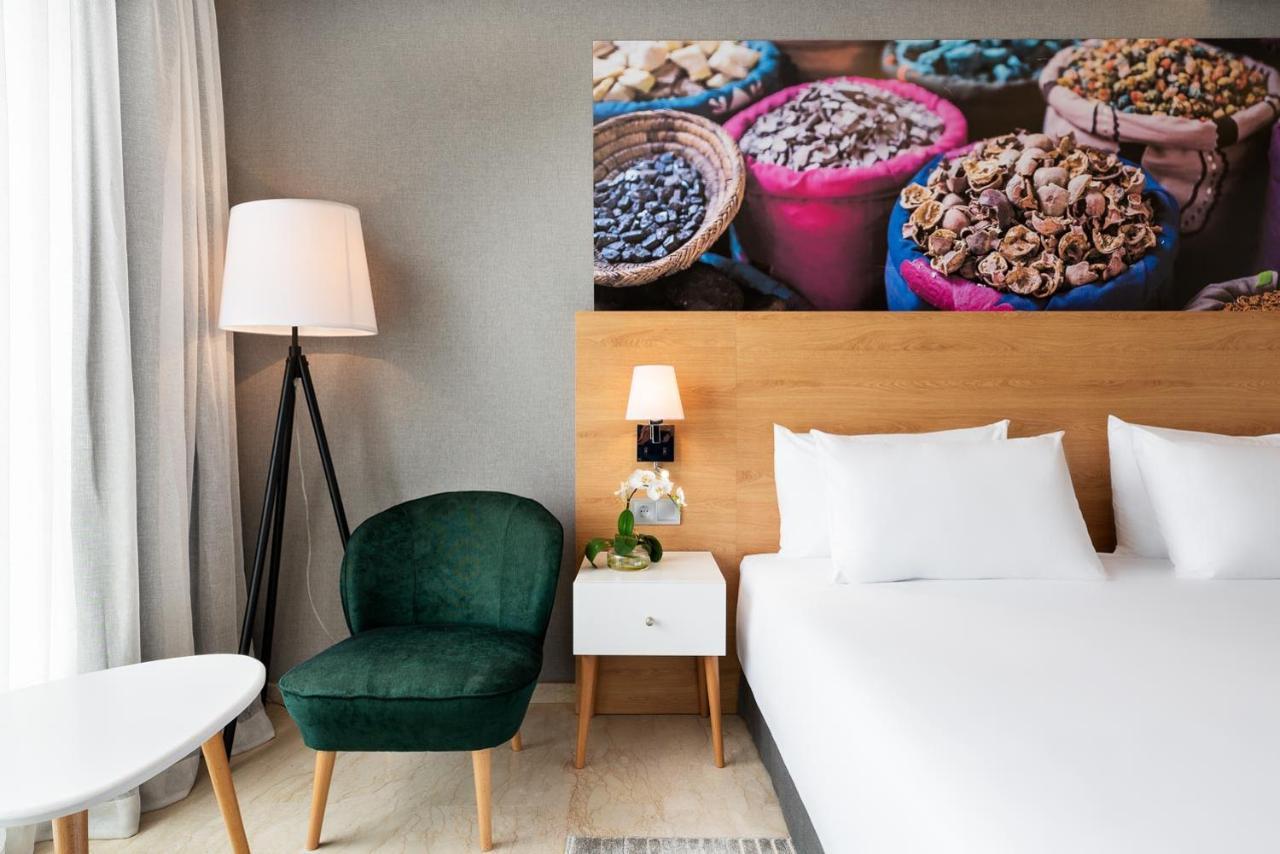 Mid Town Hotel 4*