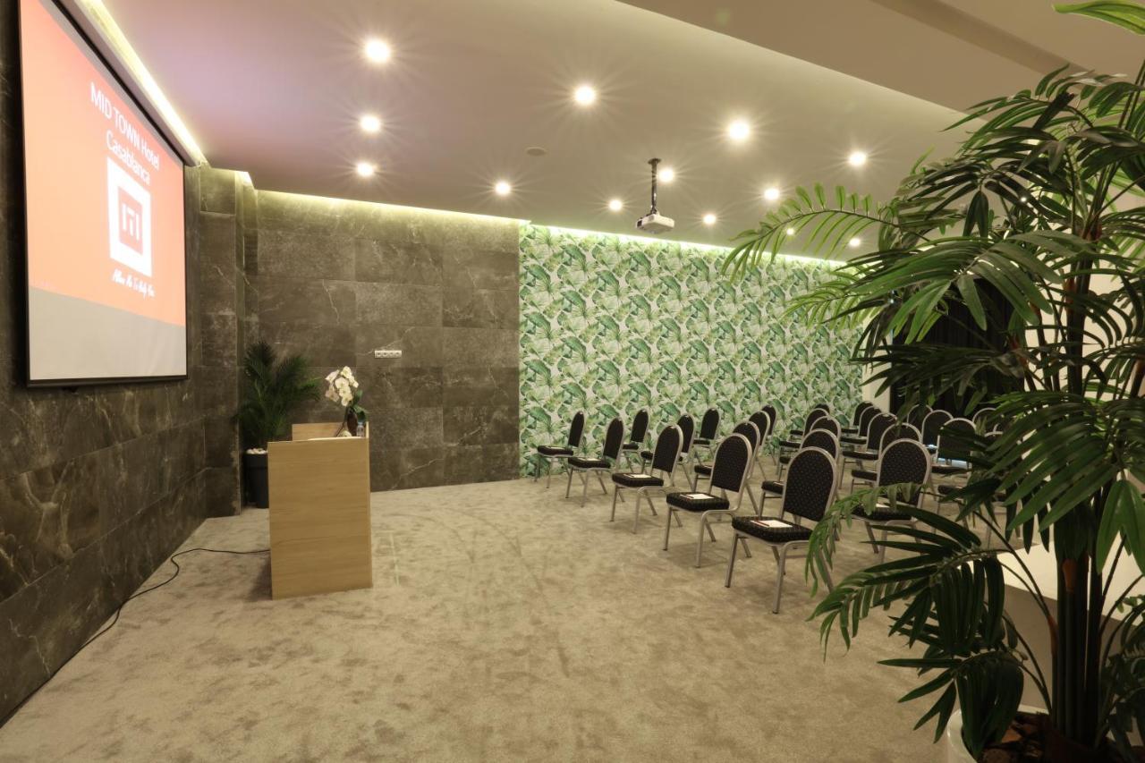 Hotel Mid Town 4*