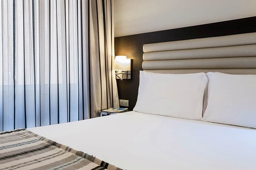 Hotel Mid Town Casa Blanca